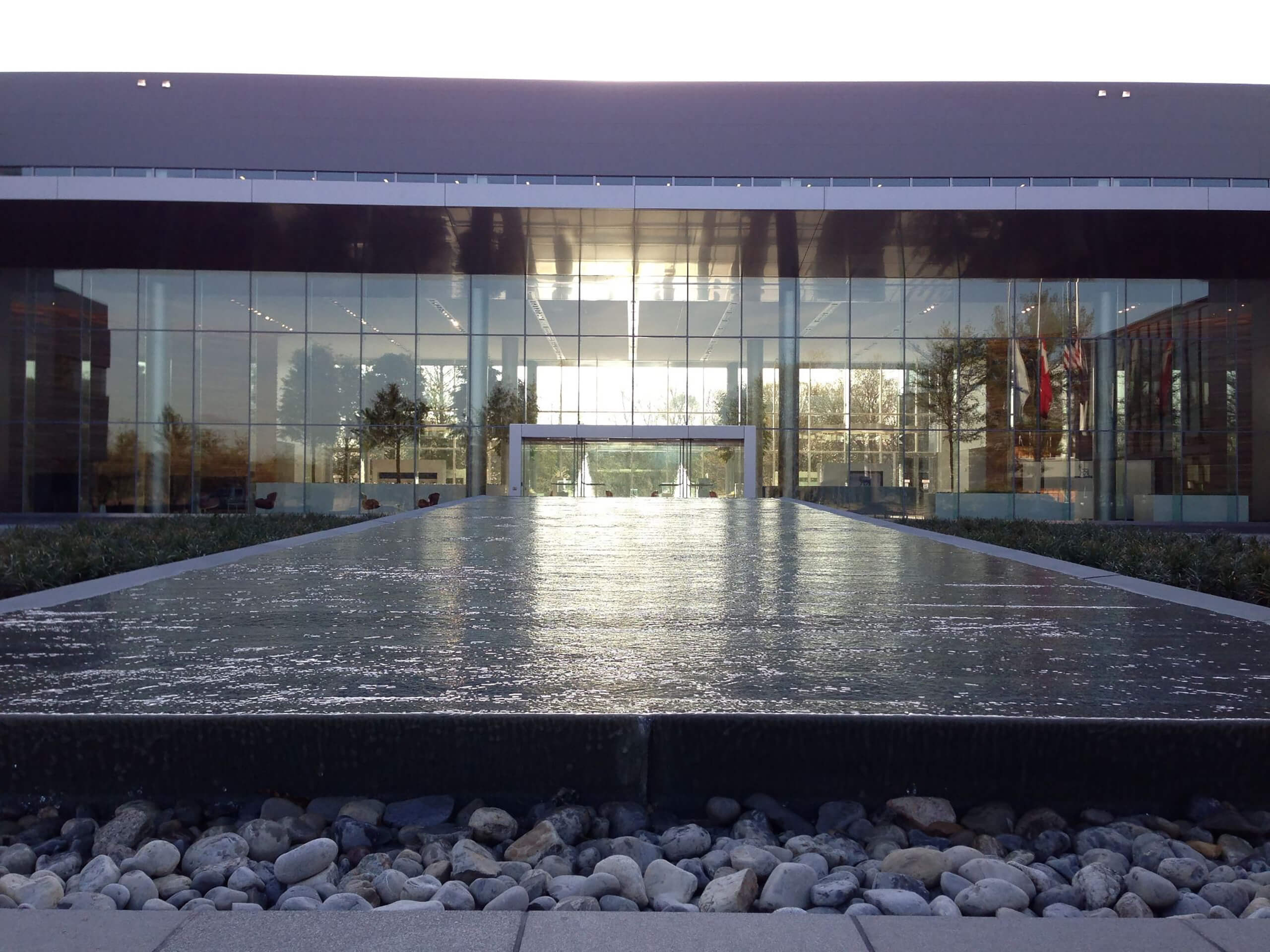 Waterfeature flows over bluestone